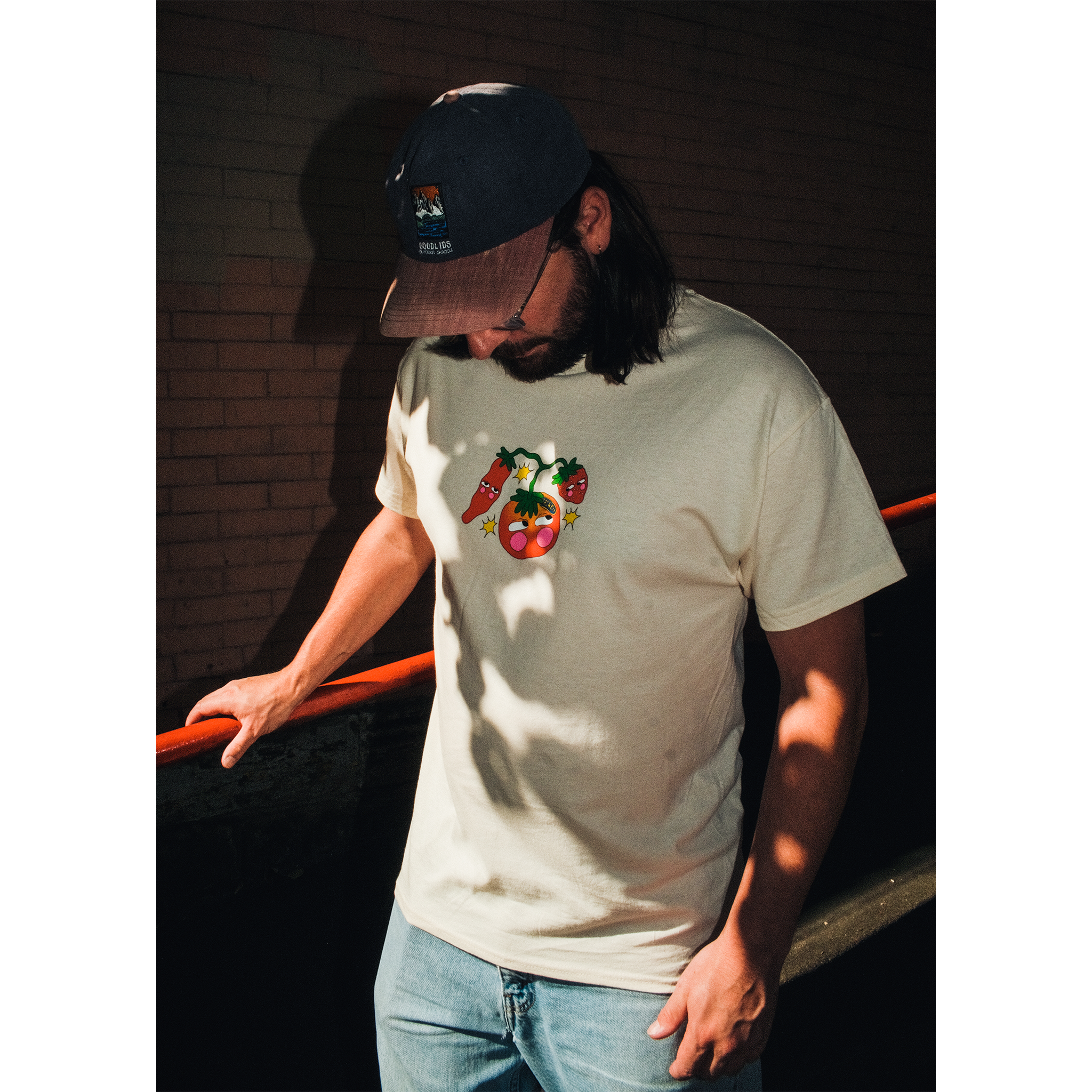 Vine Friends Tee